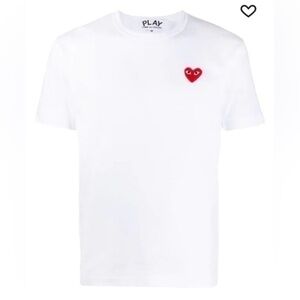 Comme Des Garçons Play
applique logo T-shirt